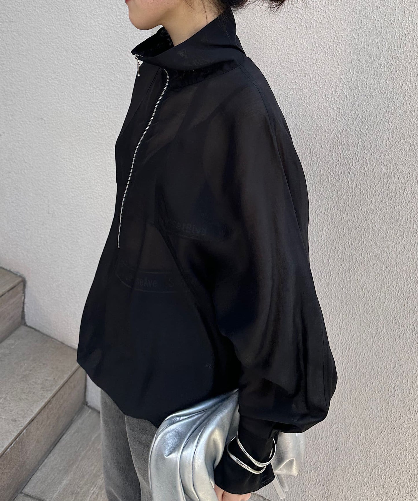 95600872