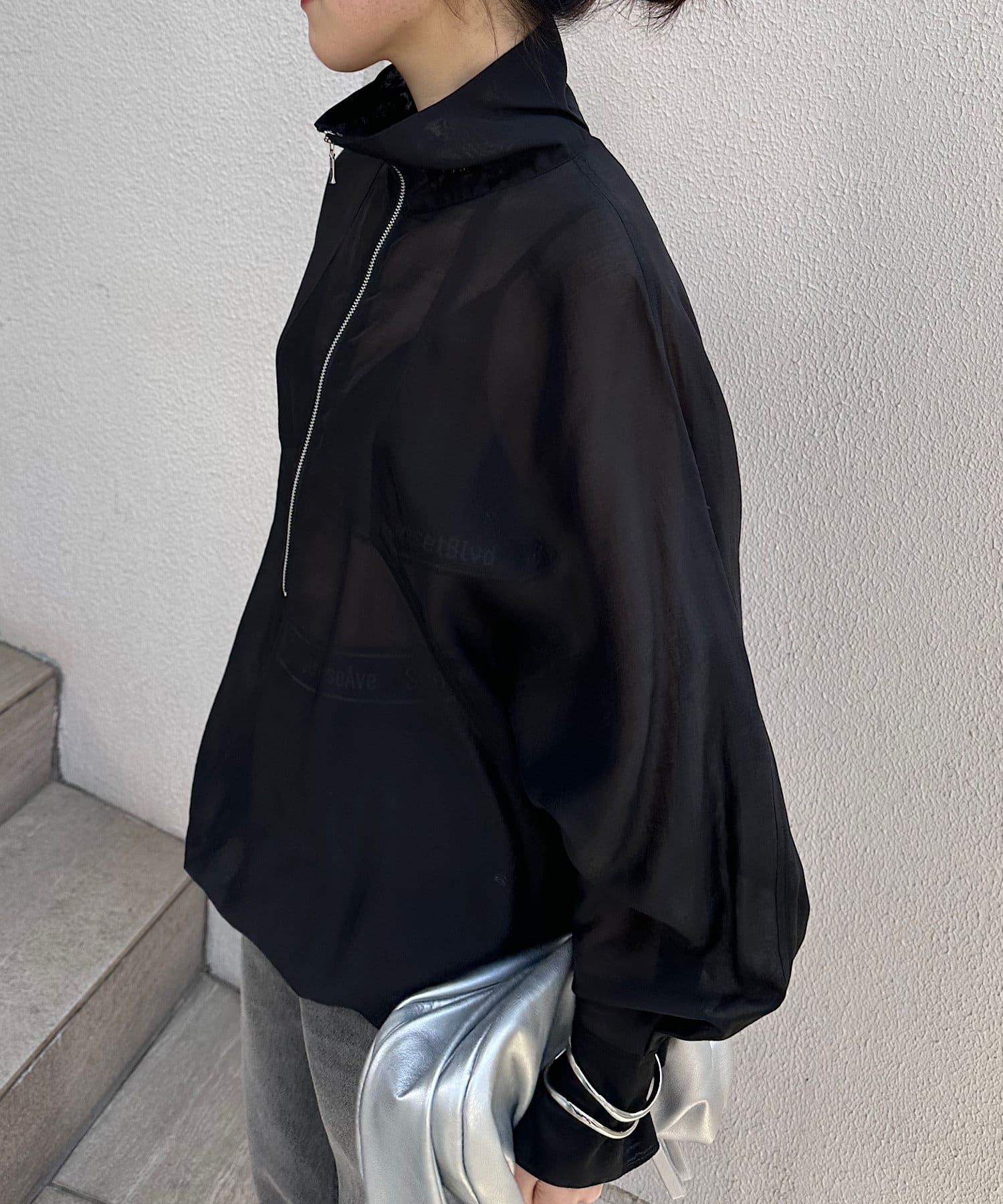 95600872