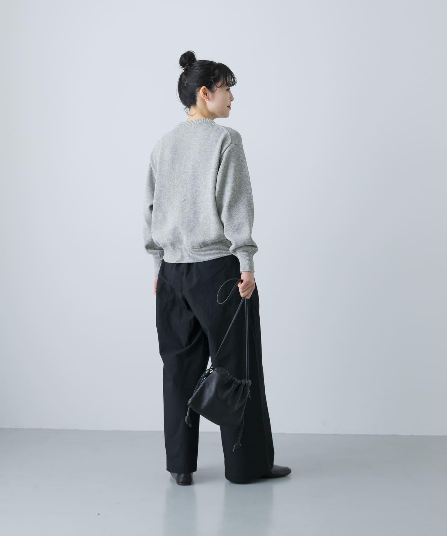 153054040
