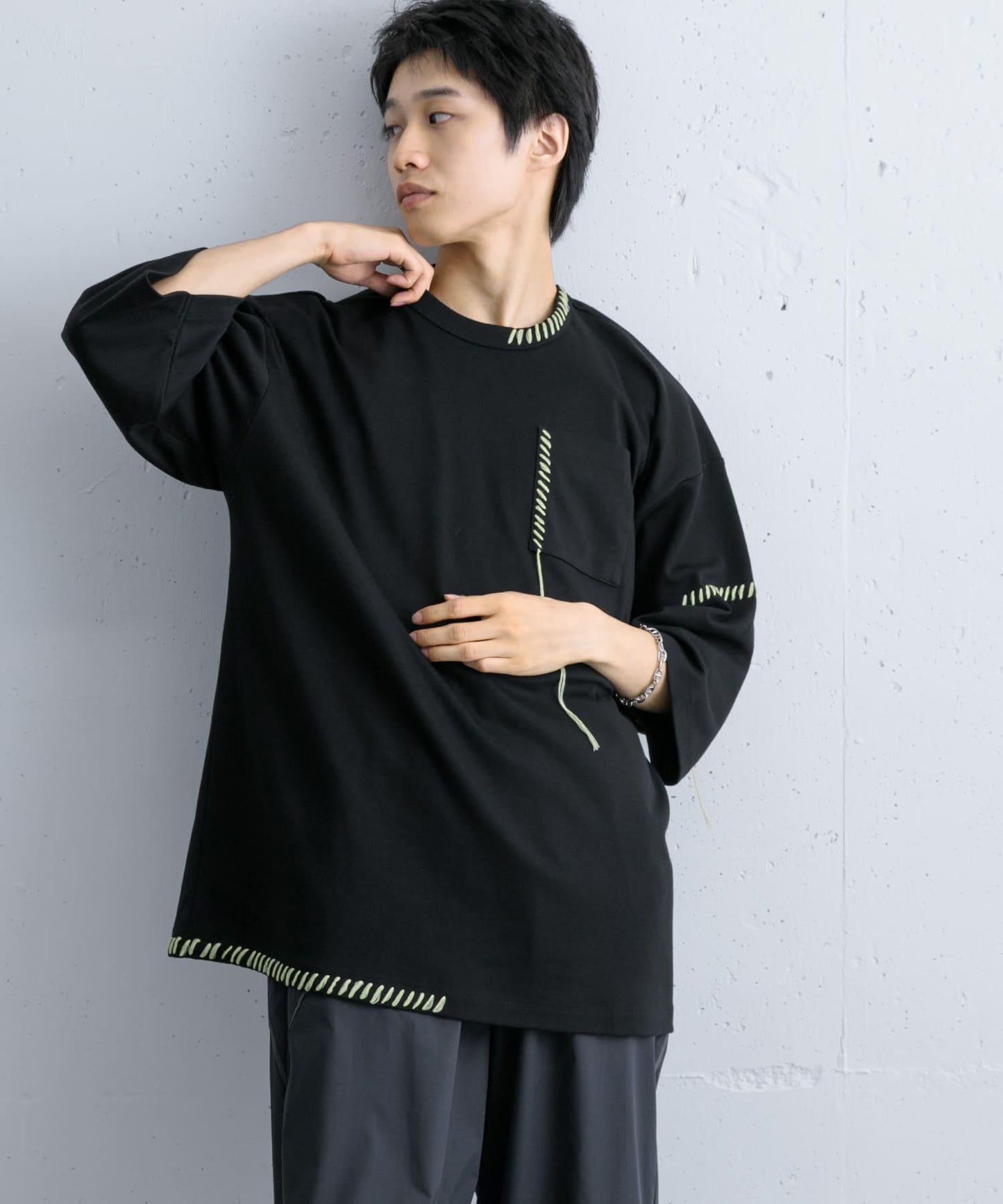 166162791
