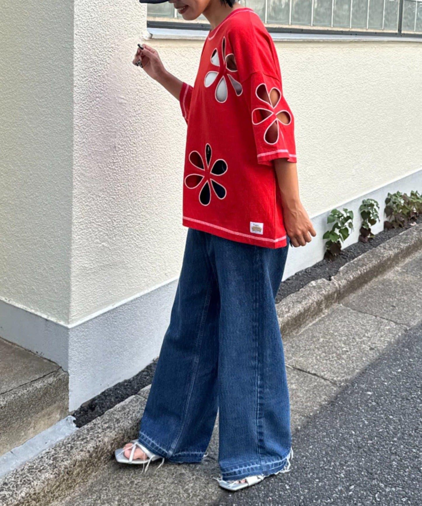 255817316