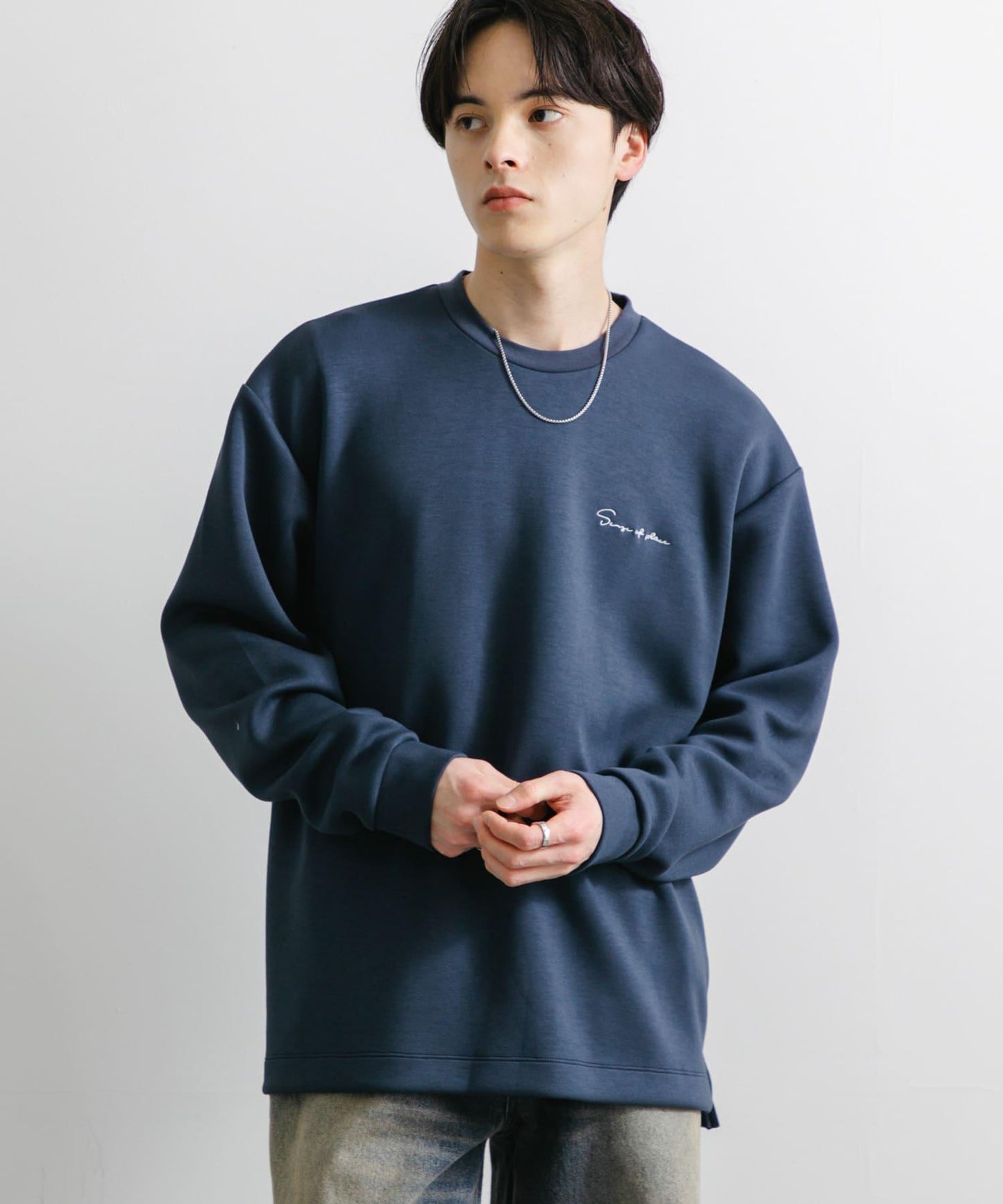 150973189