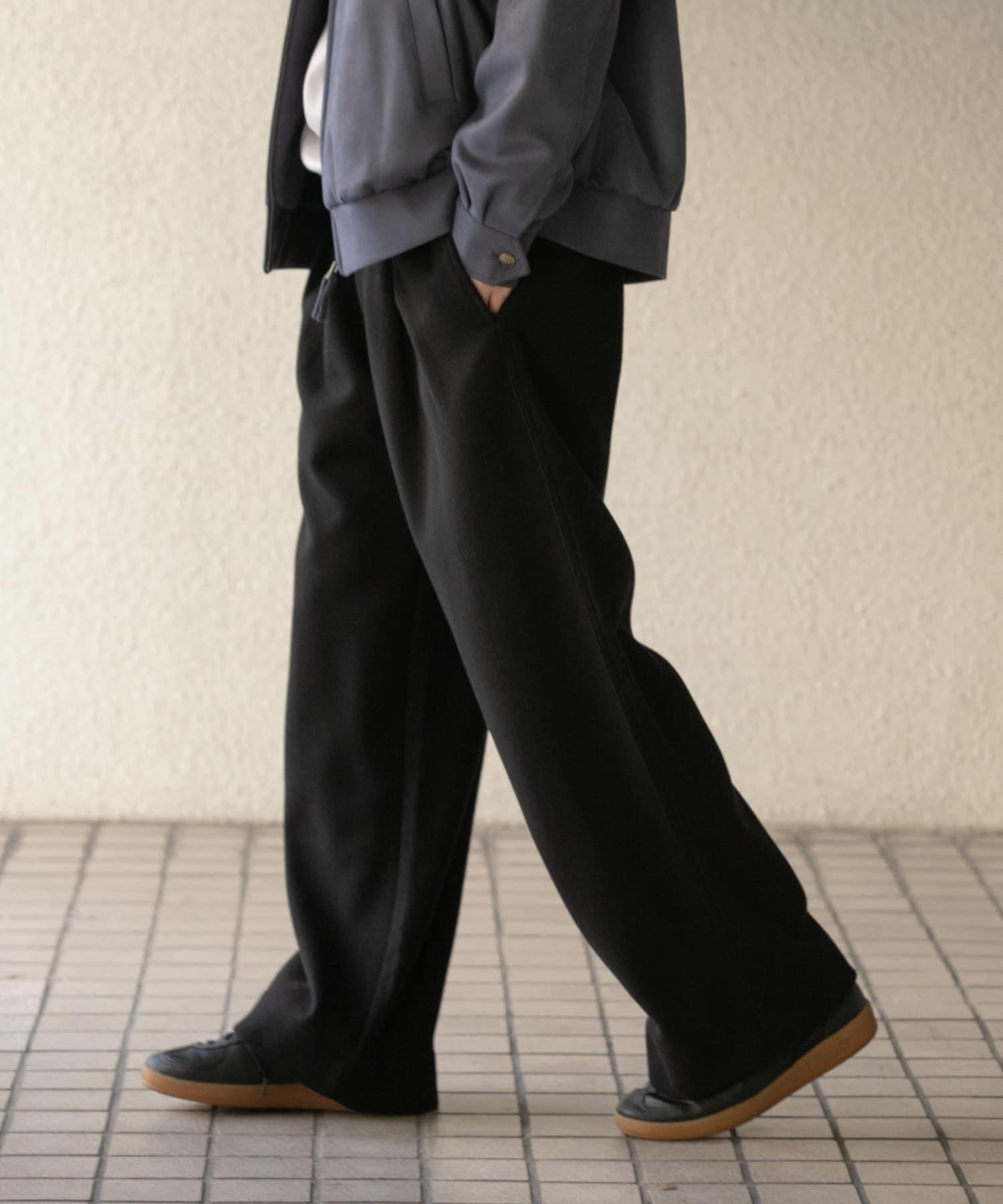 166203900