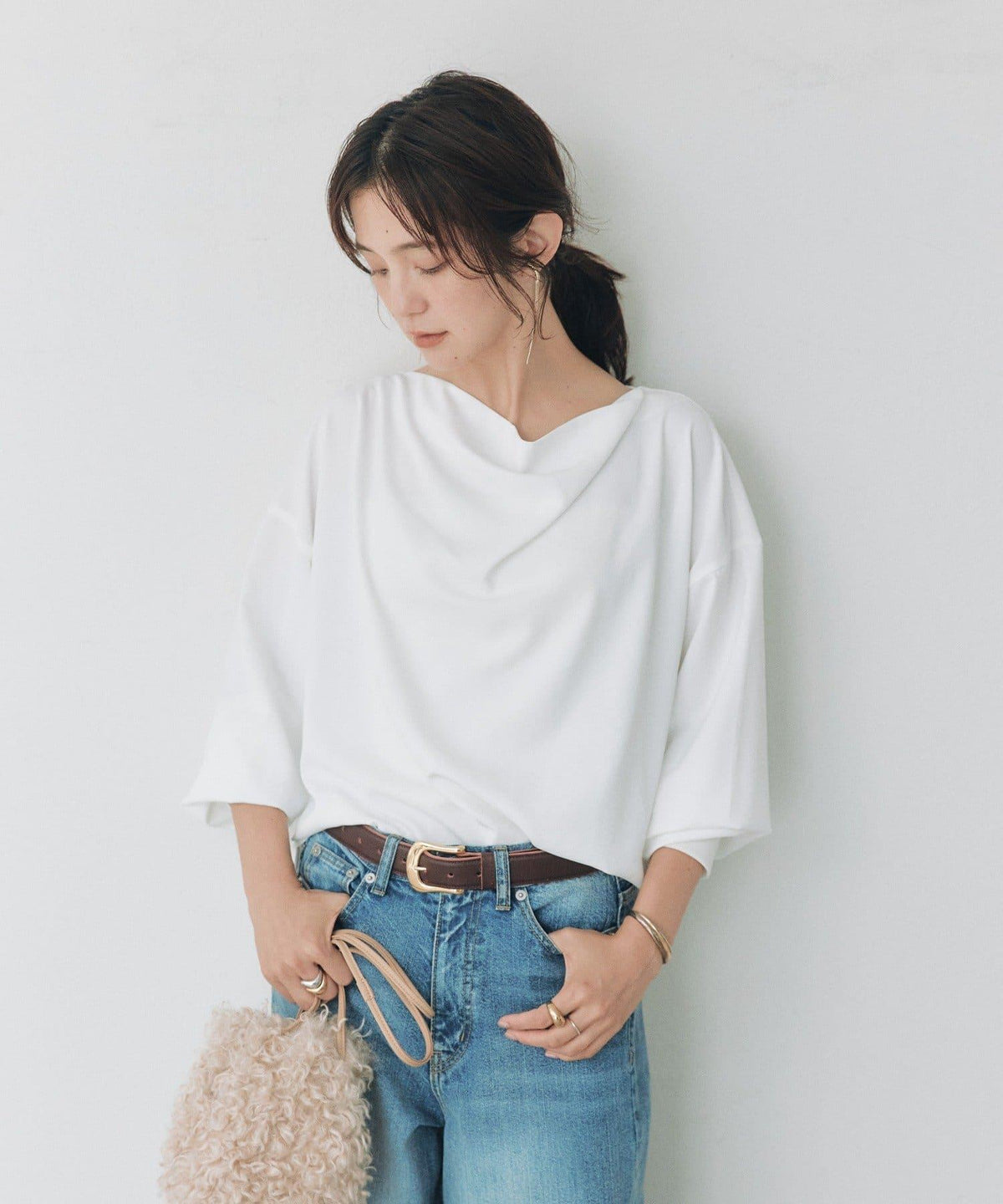 172723675