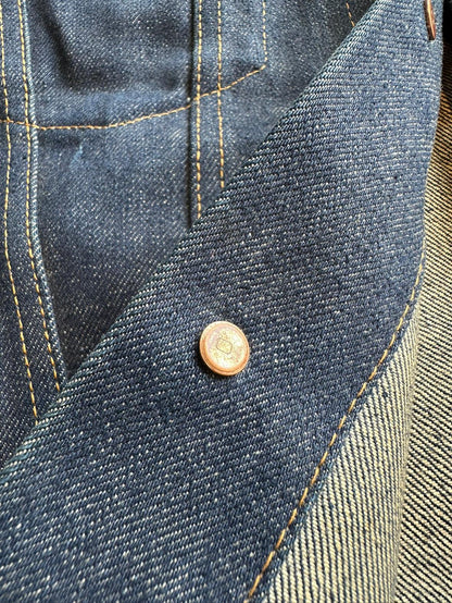 167773022