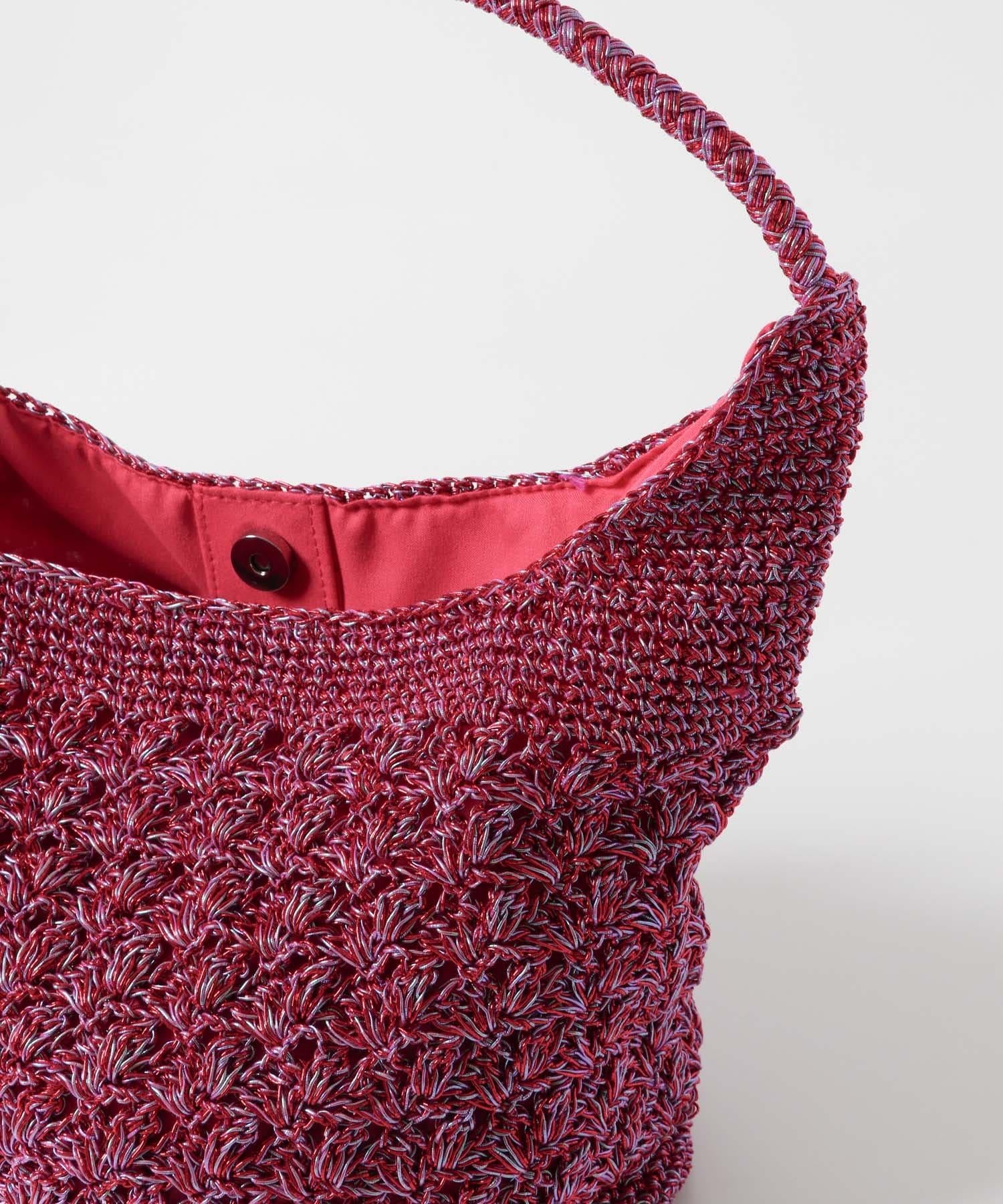 166044978