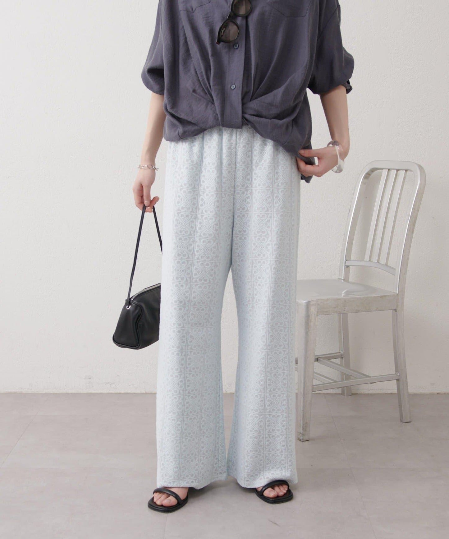 171299303