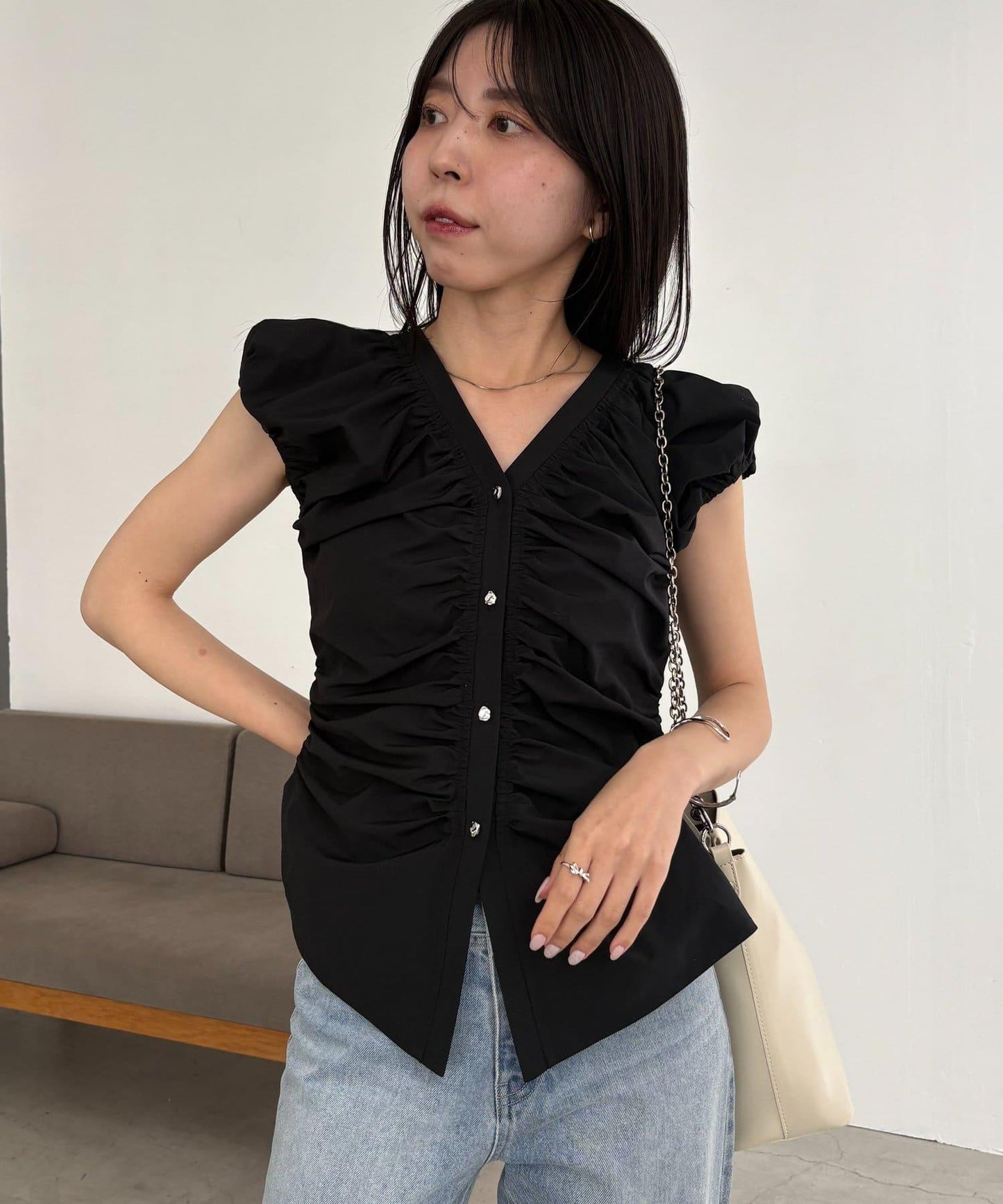 170640737