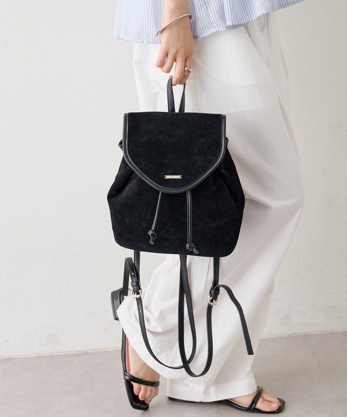 171640552