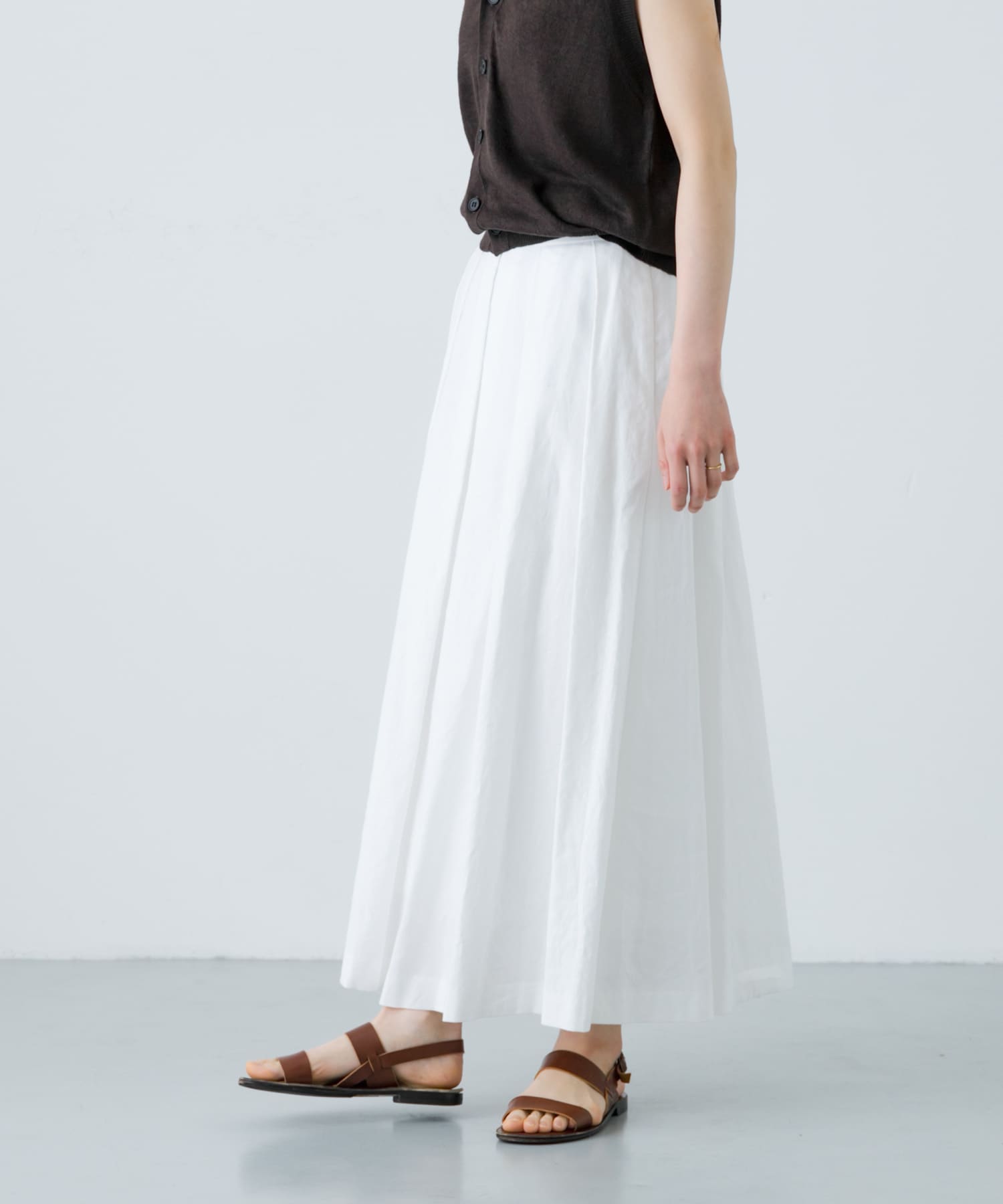 122229806