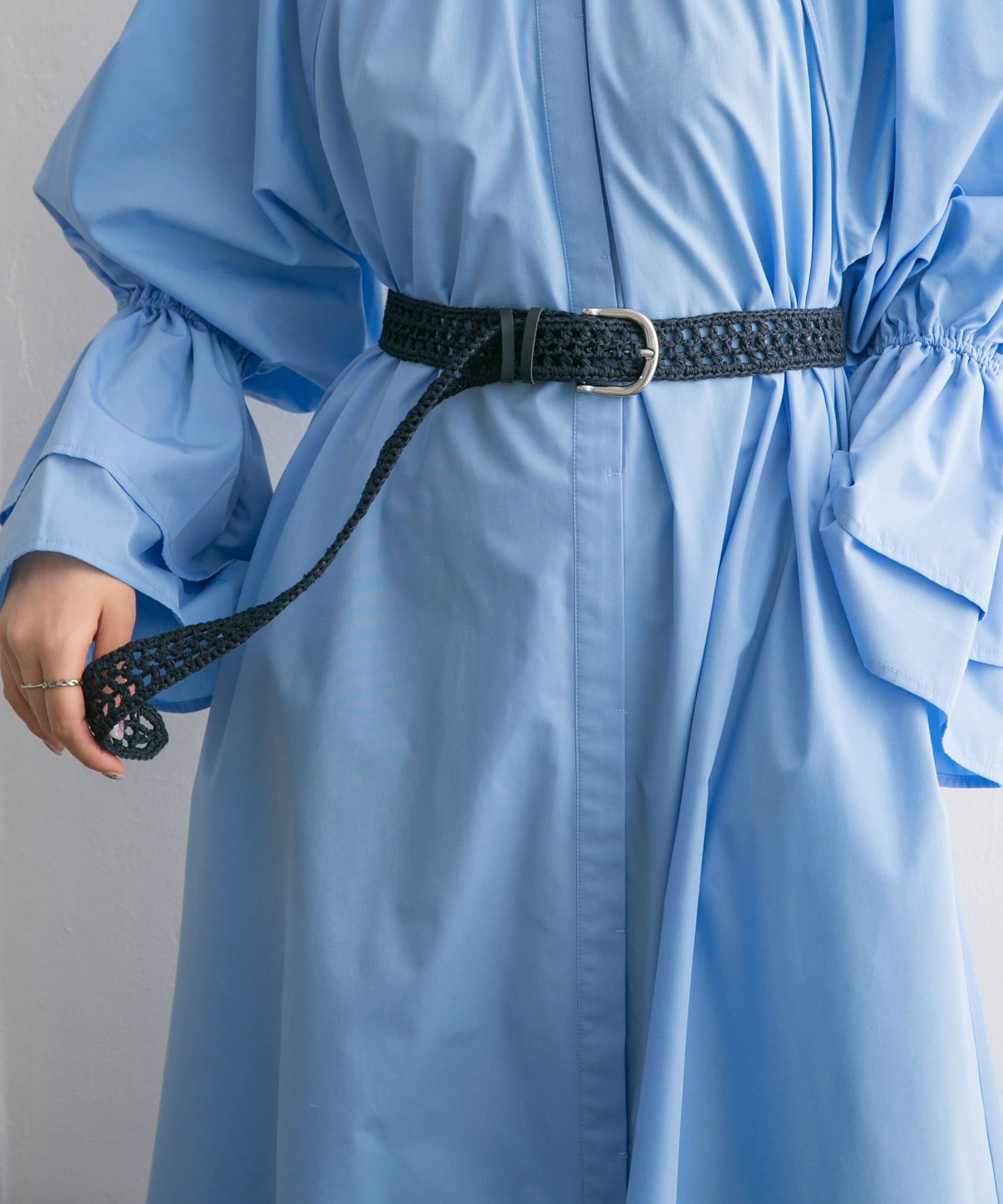 121932028