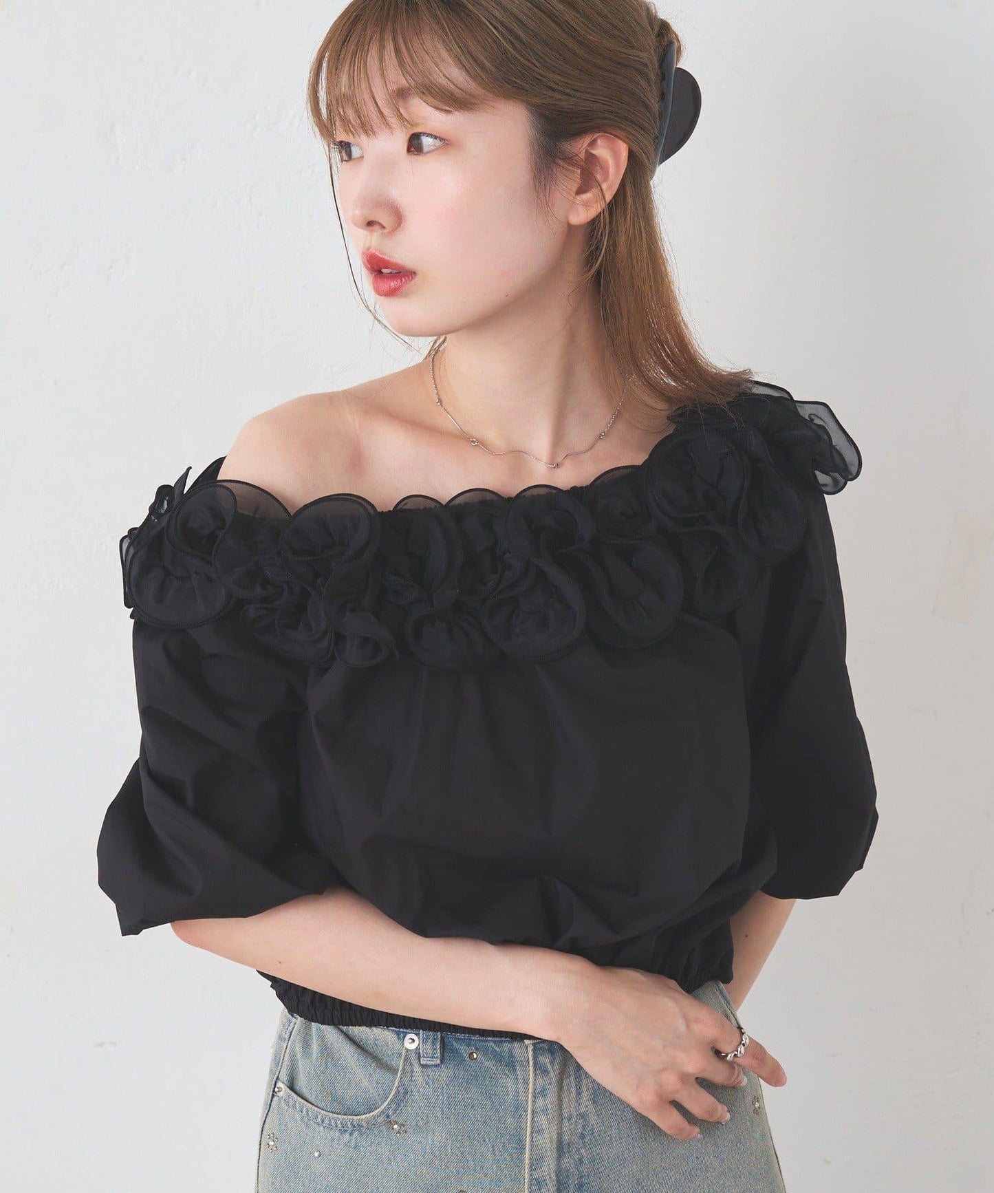 172087333