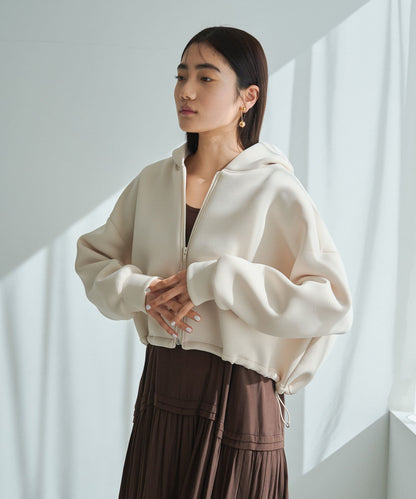 113130818