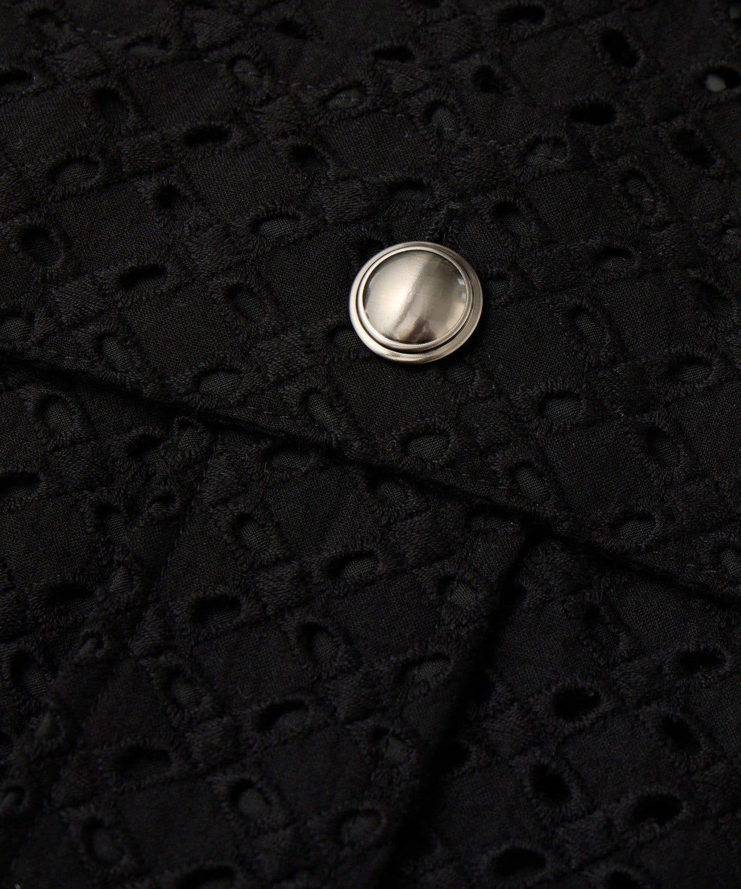 162990788