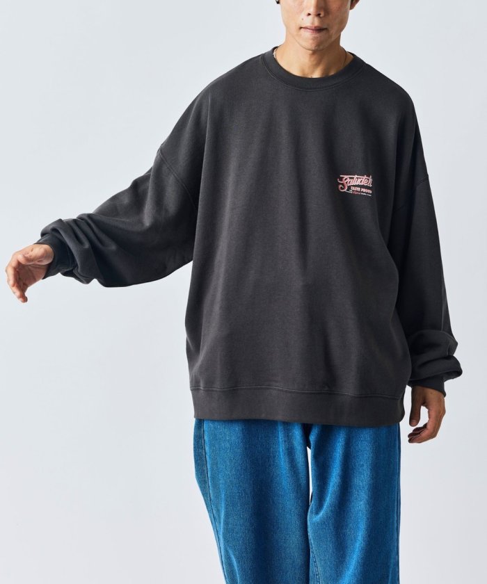 102568374