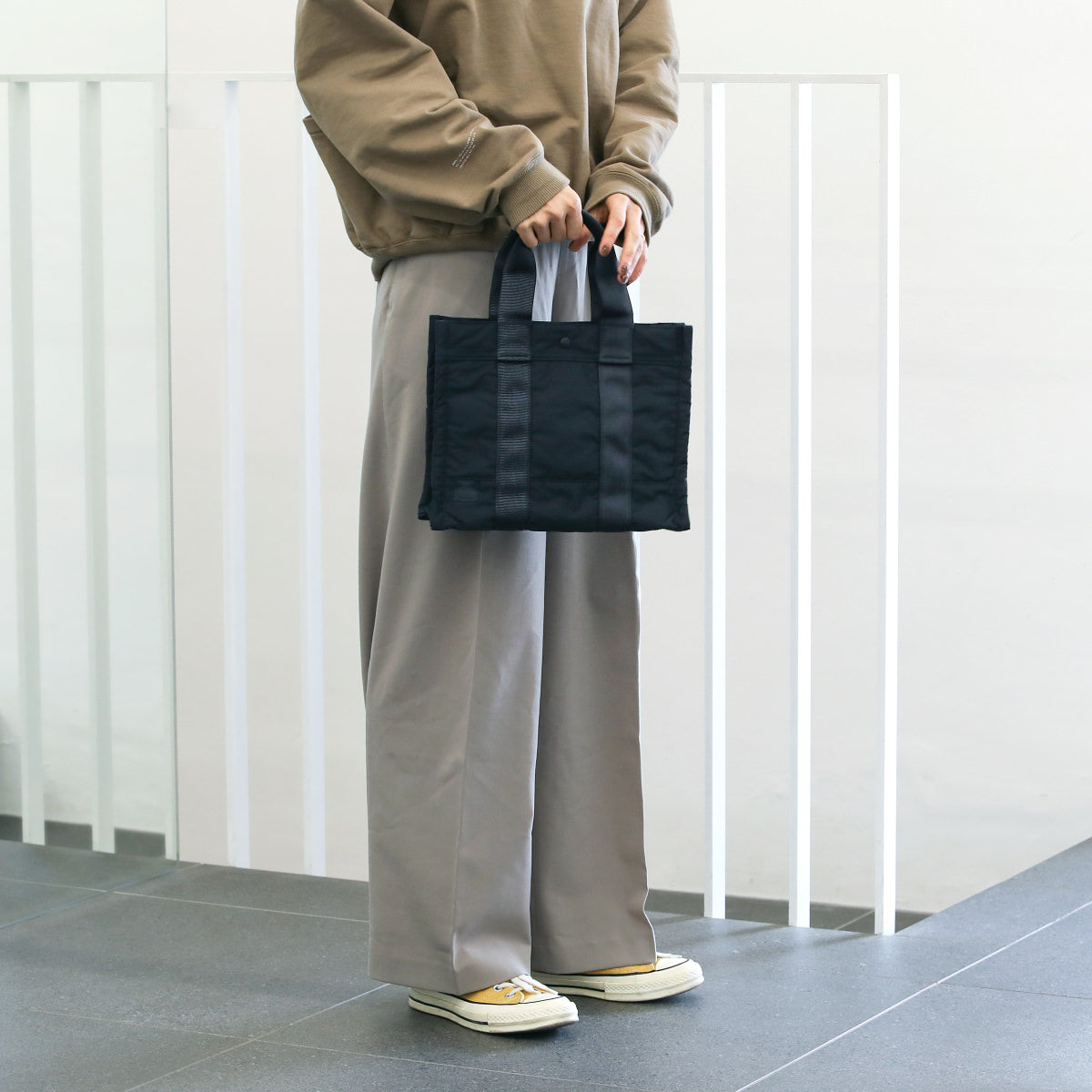 MASTER NAVY TOTE BAG (S)