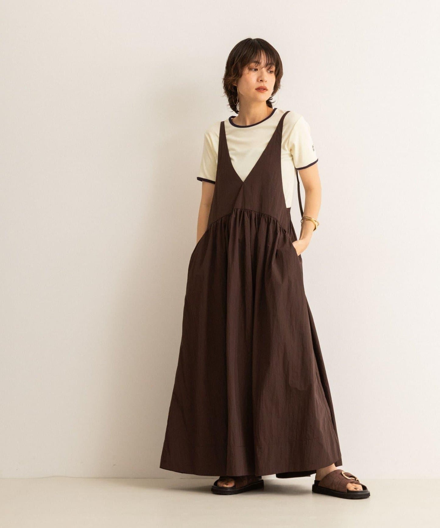 165834598