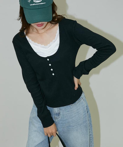 165898043
