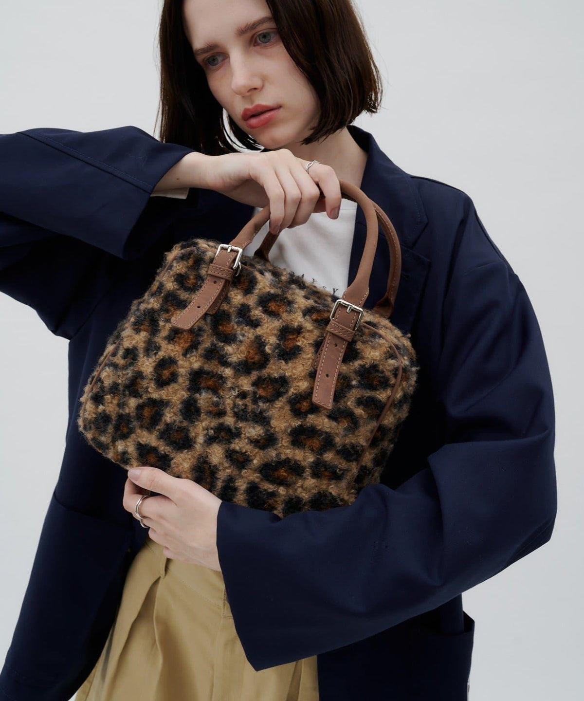 173875721
