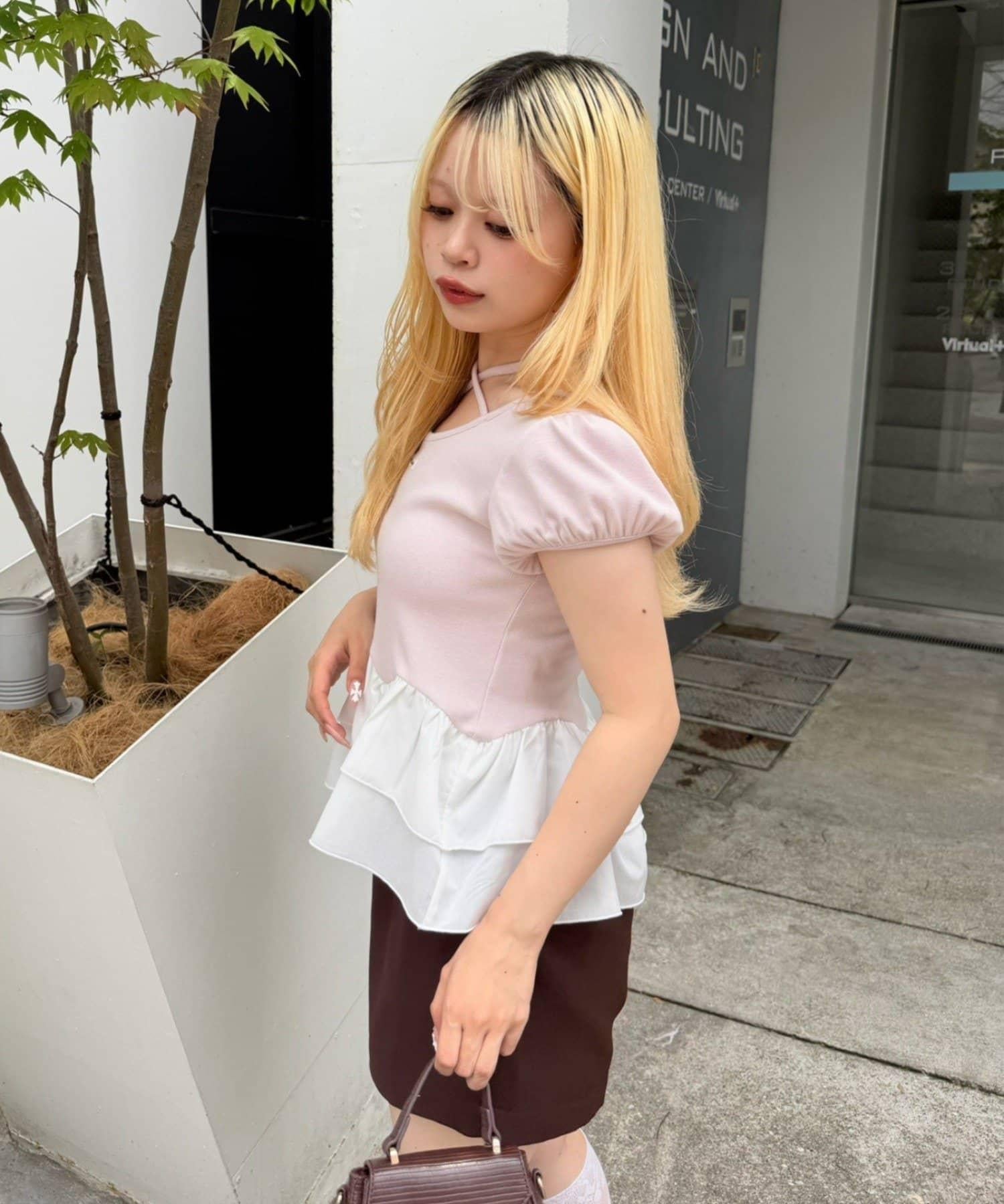 171026106
