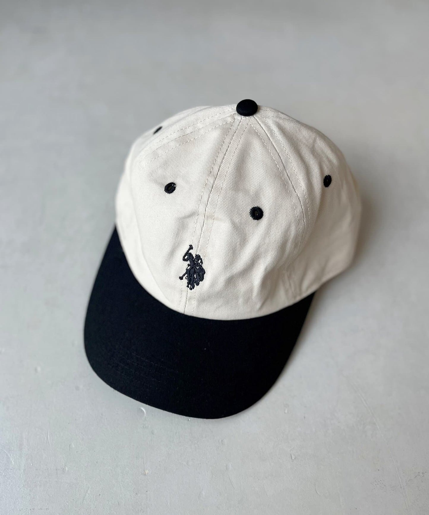 【U.S. POLO ASSN.】 1點刺繡帆布帽