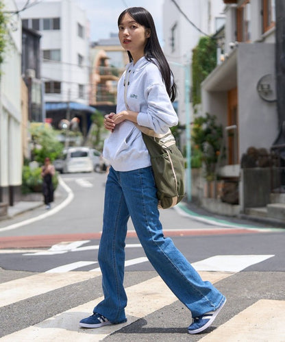 聯名LISA FLARE DENIM