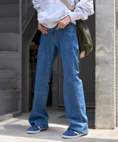 聯名LISA FLARE DENIM