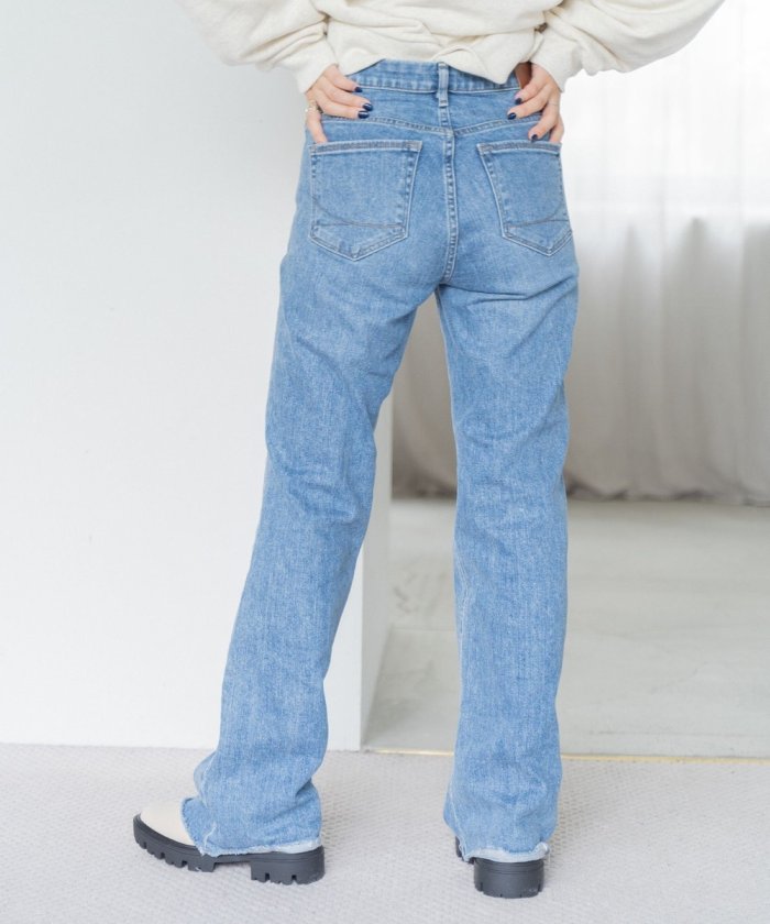 聯名LISA FLARE DENIM