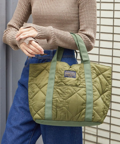 聯名QUILTING TOTE/拼接棉襖手提包