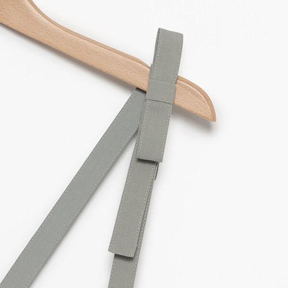 162858033