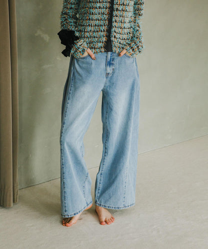 162469895