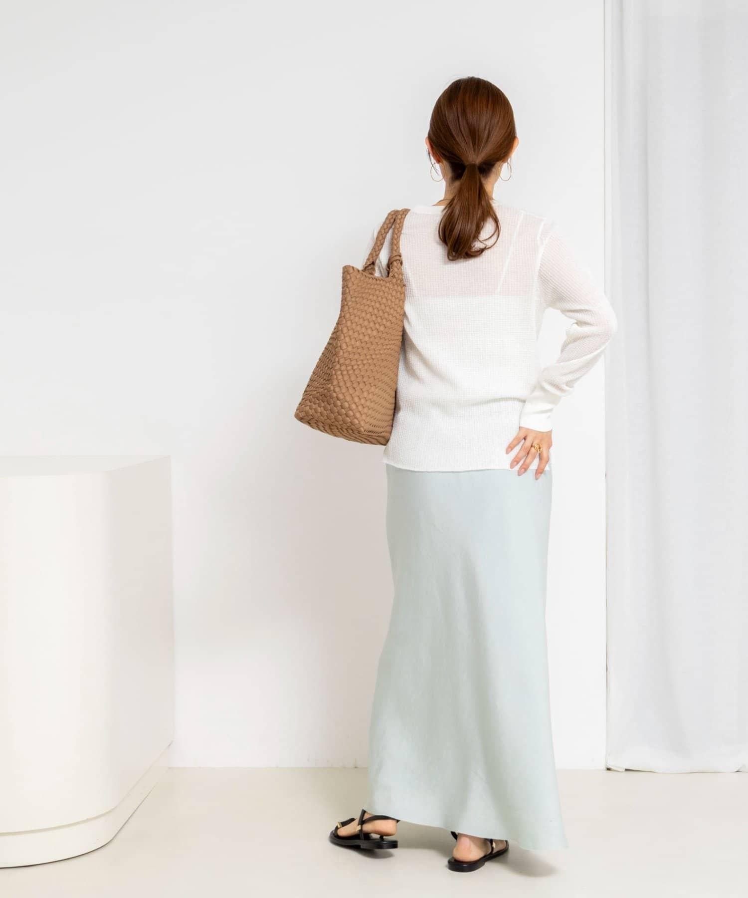 168918493
