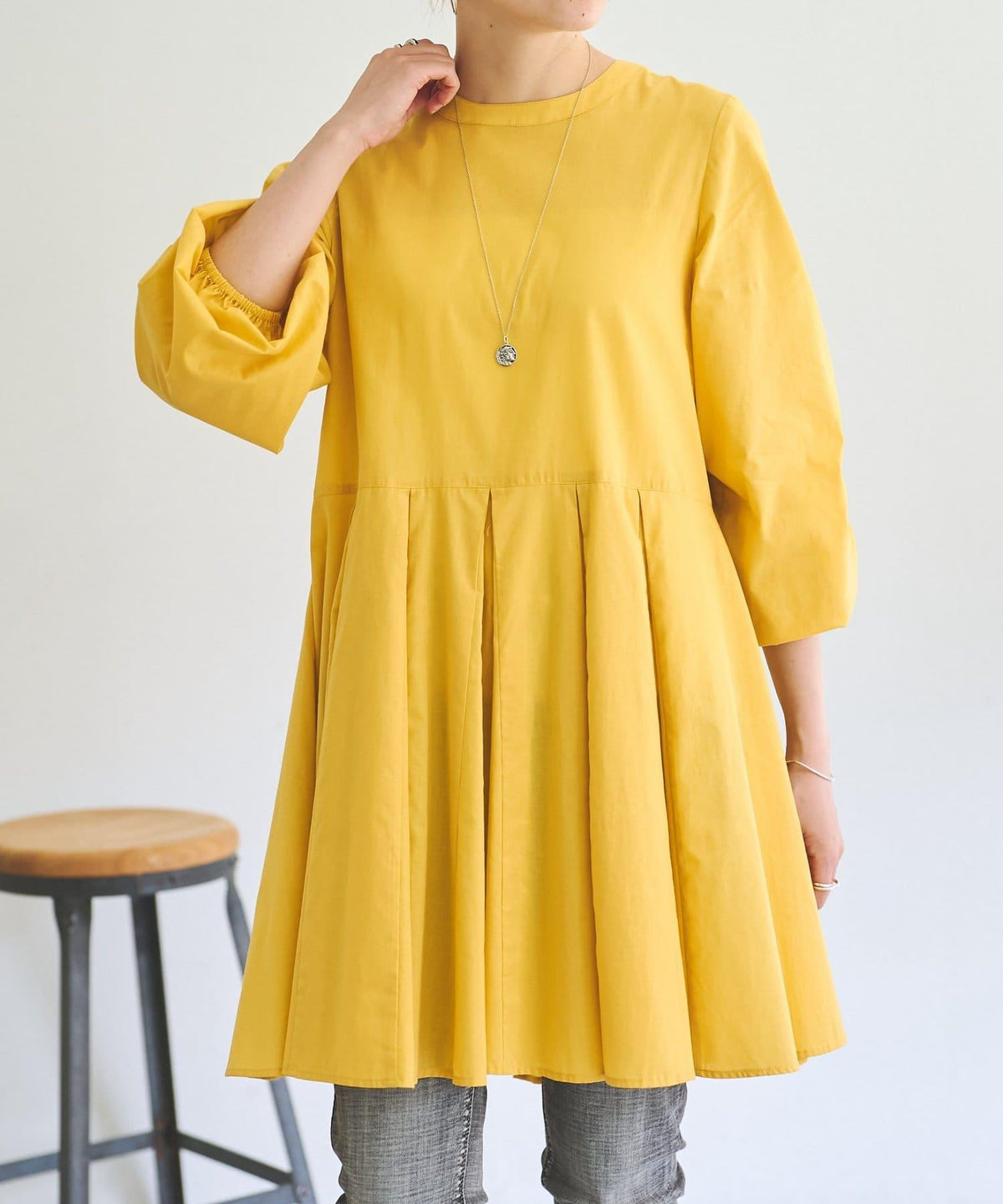 172483588