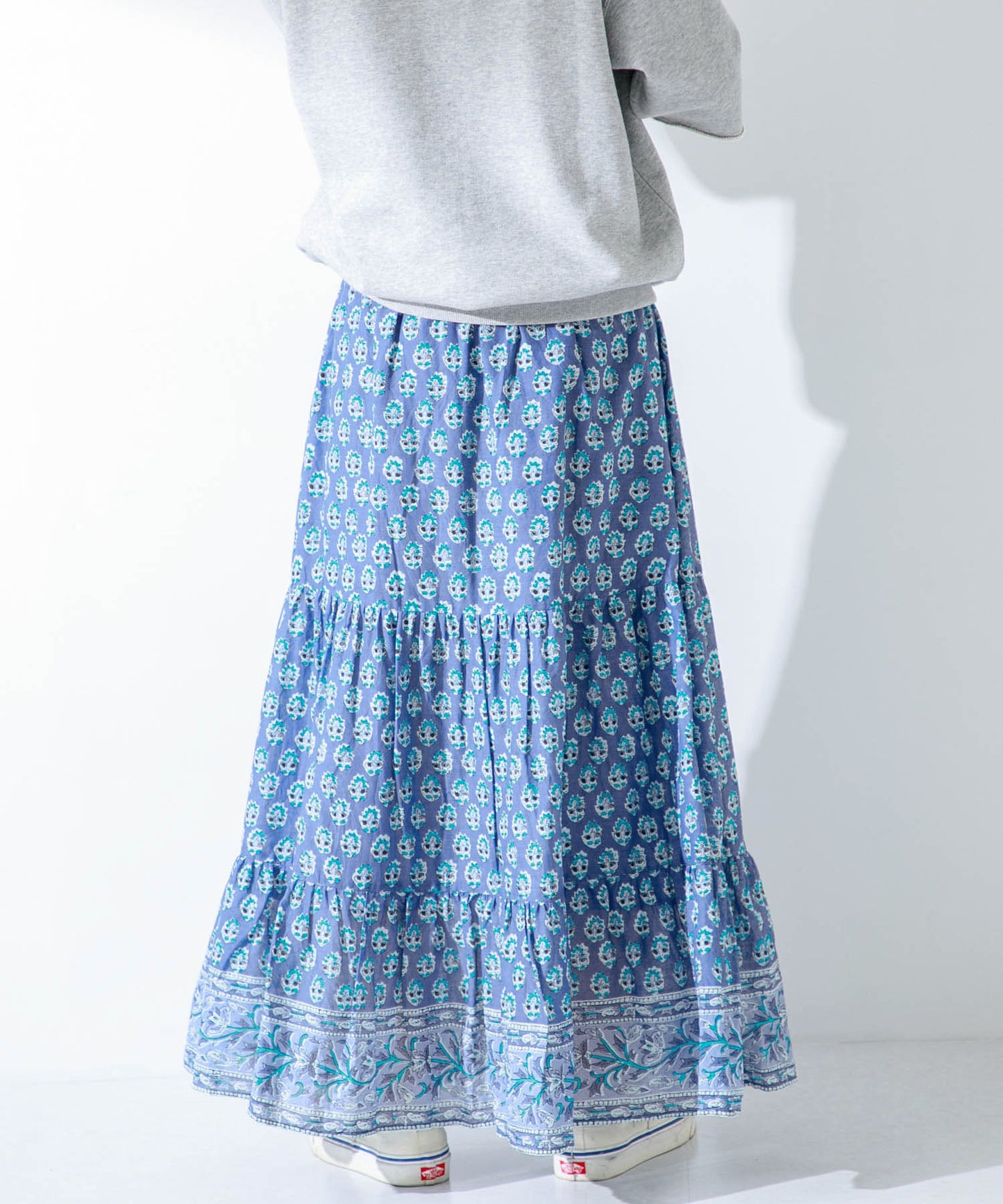 115953575