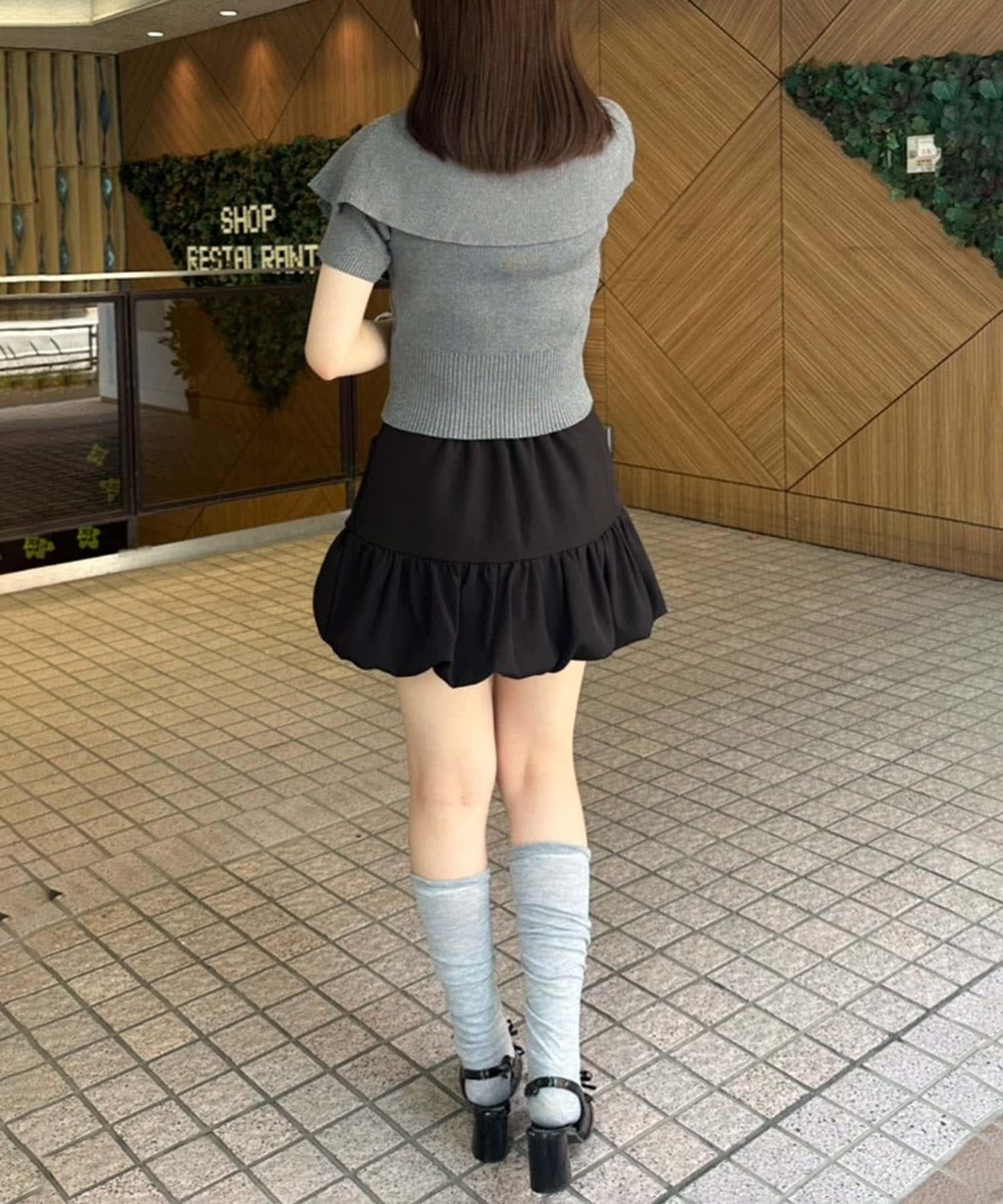 162823560