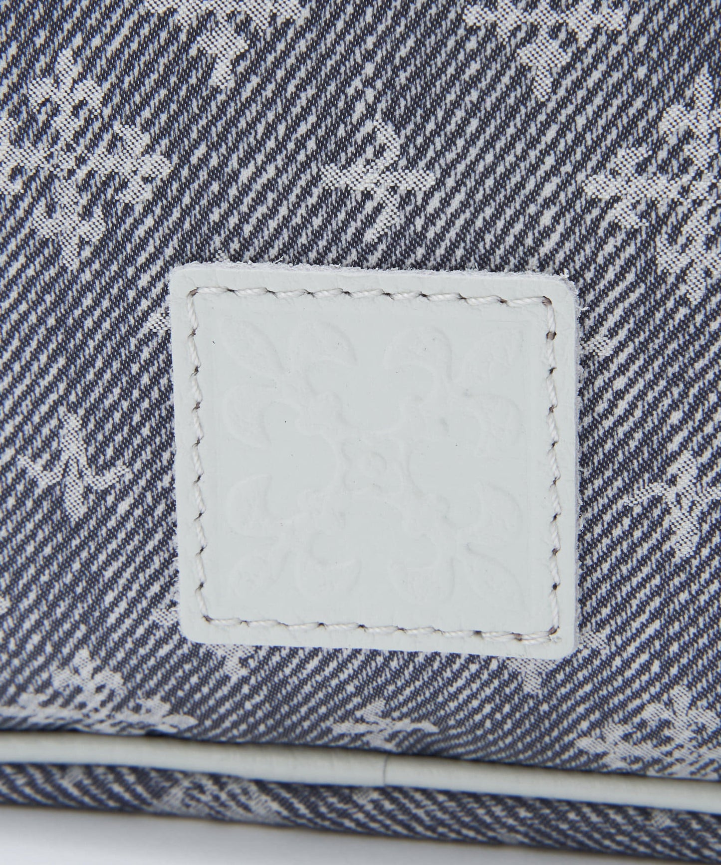 108520244