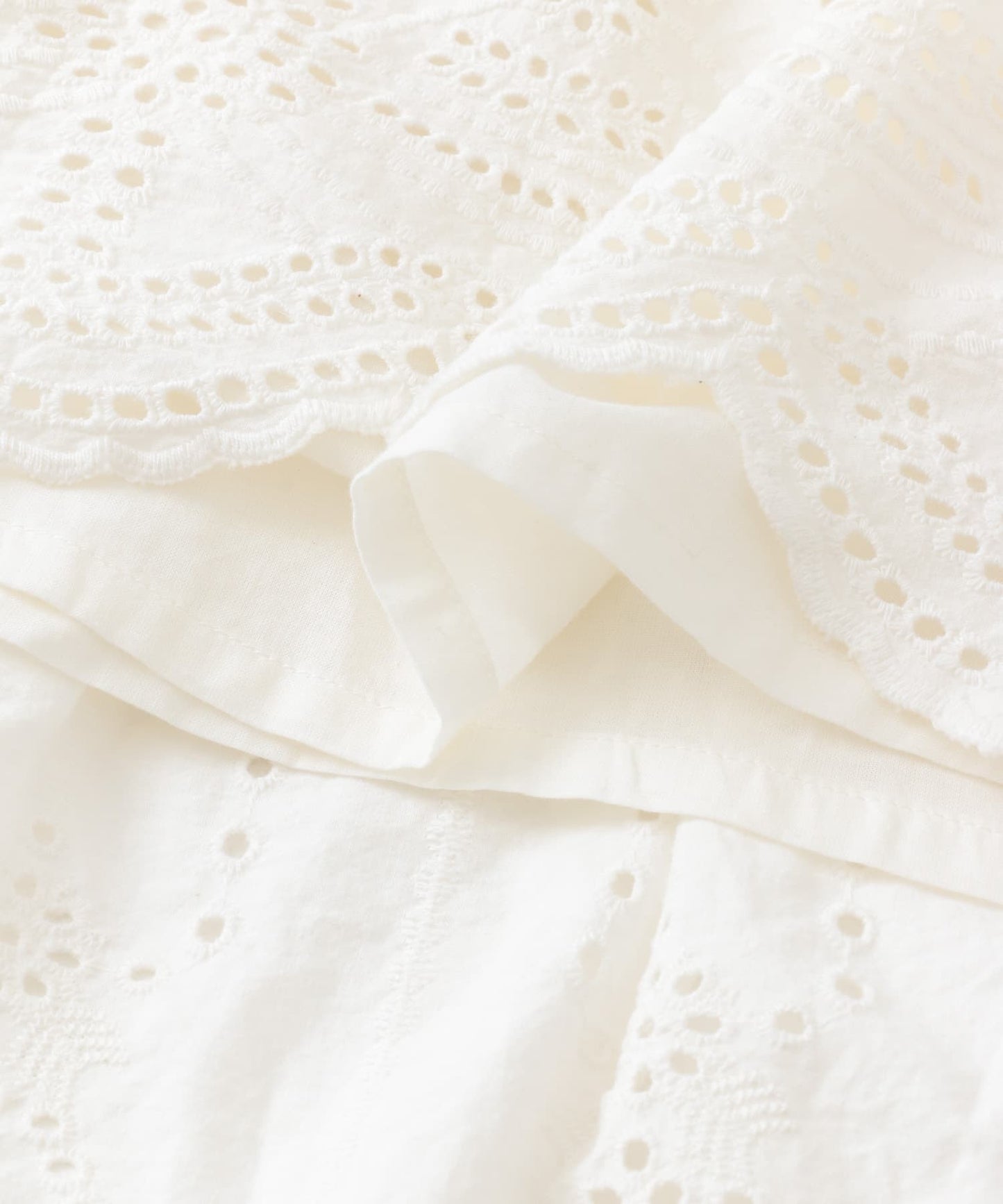 101328624