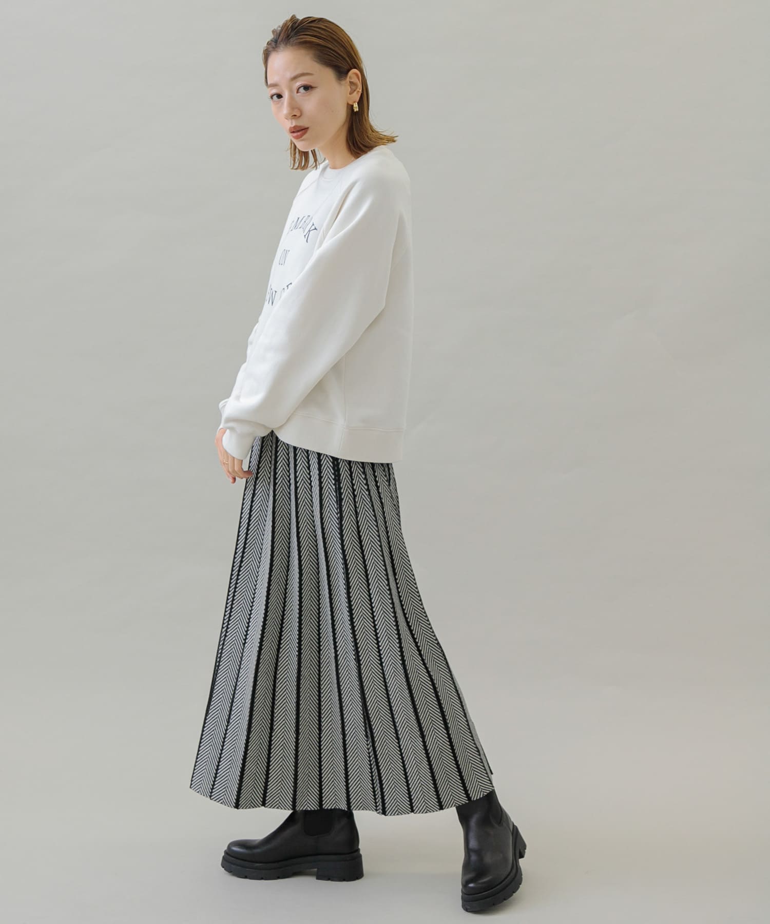 103498703