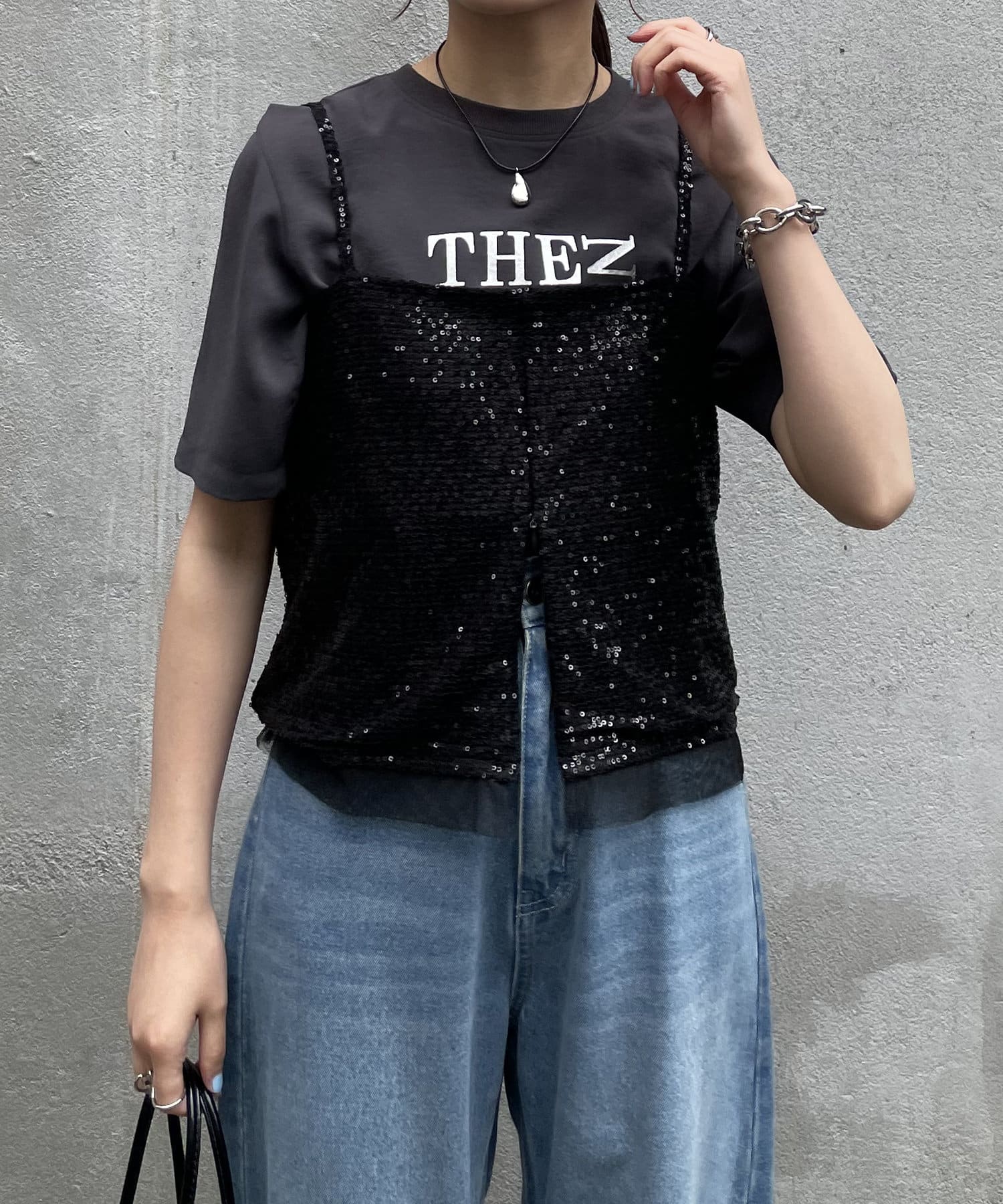123758941