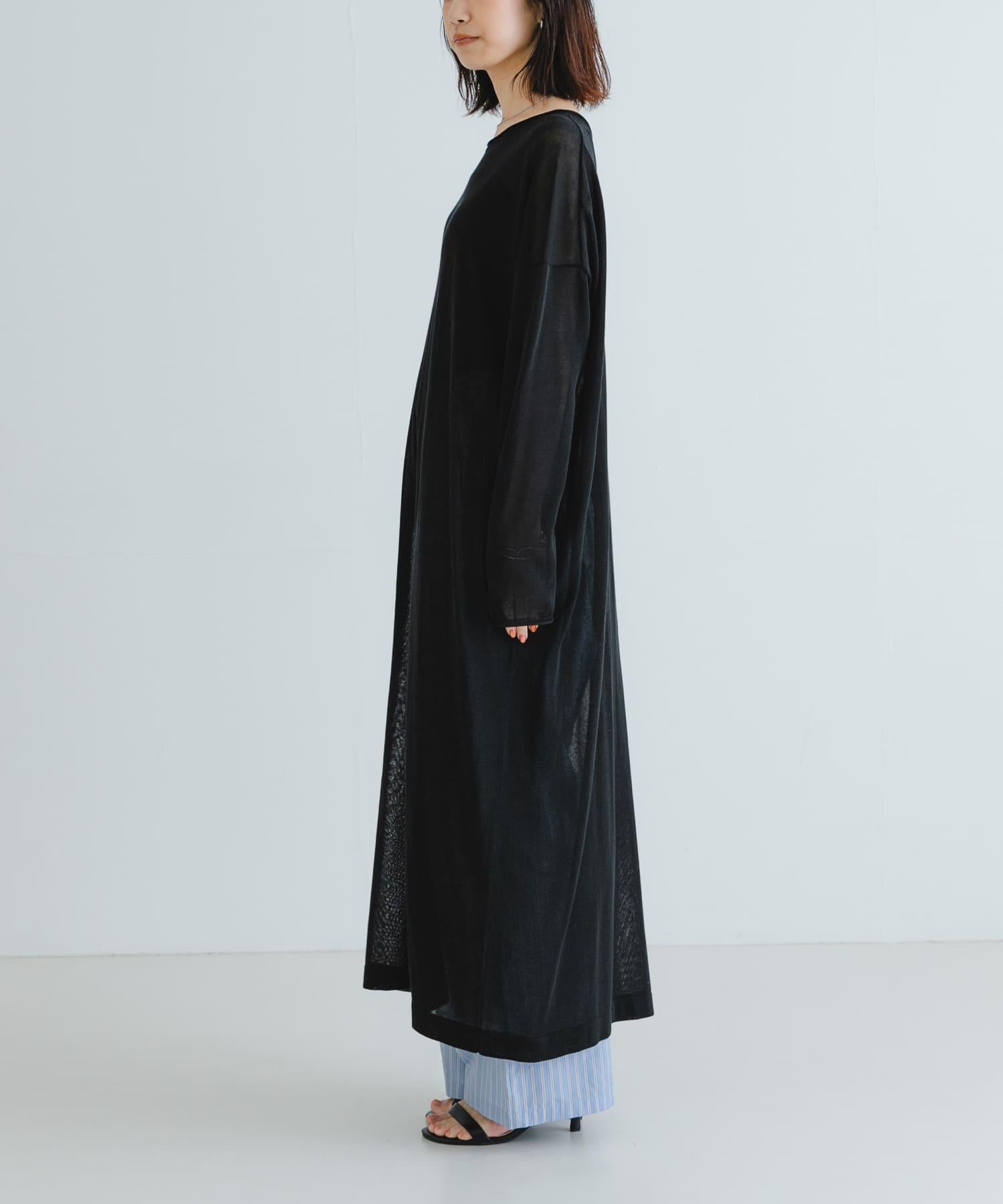 269502927