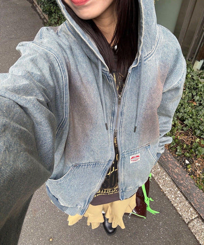 285477911