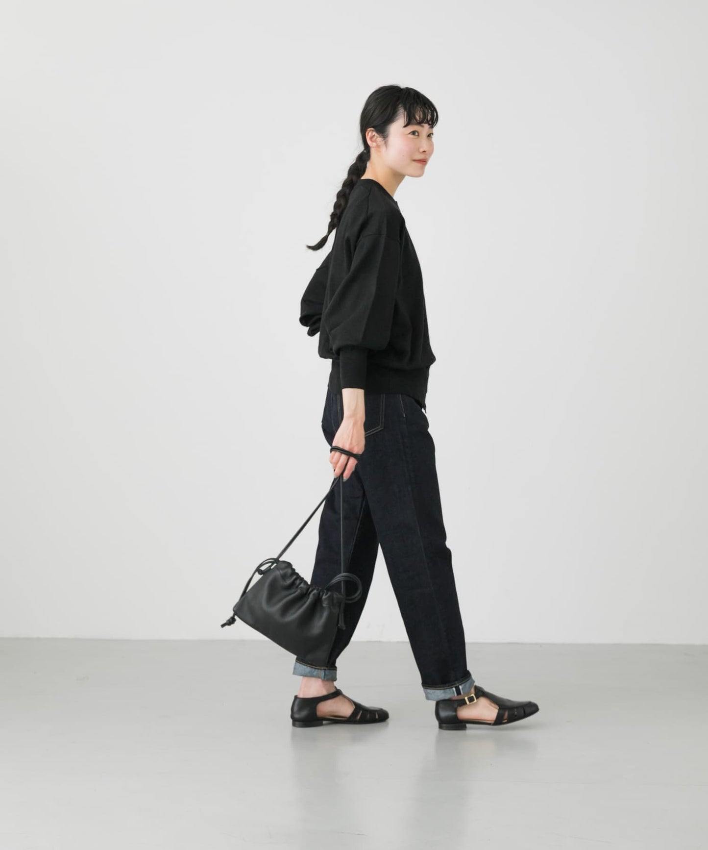 98638076