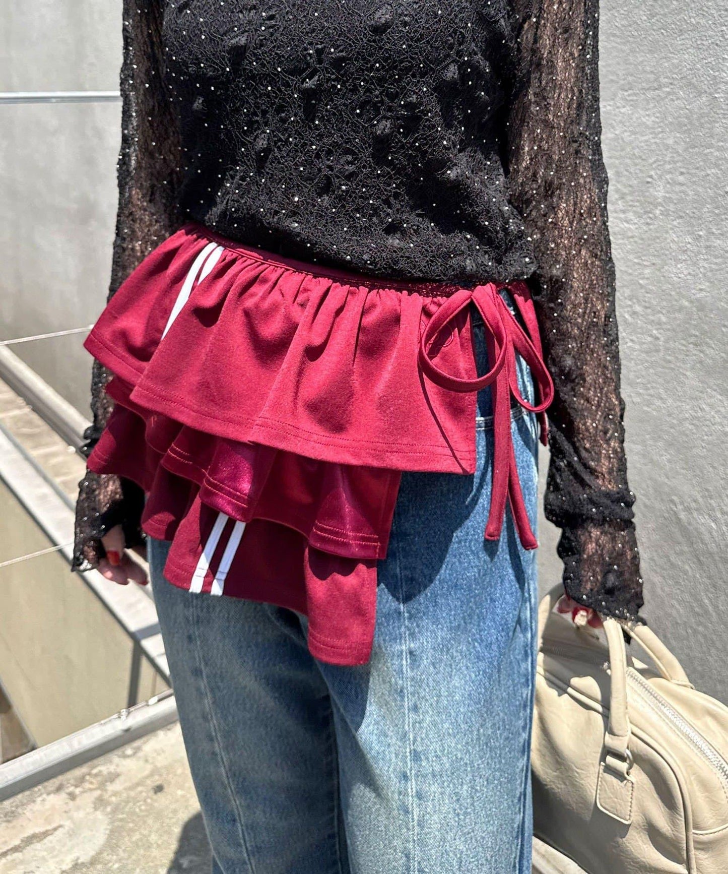 165753157