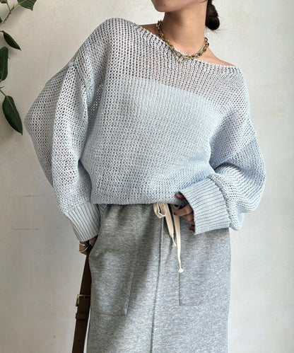 281758121