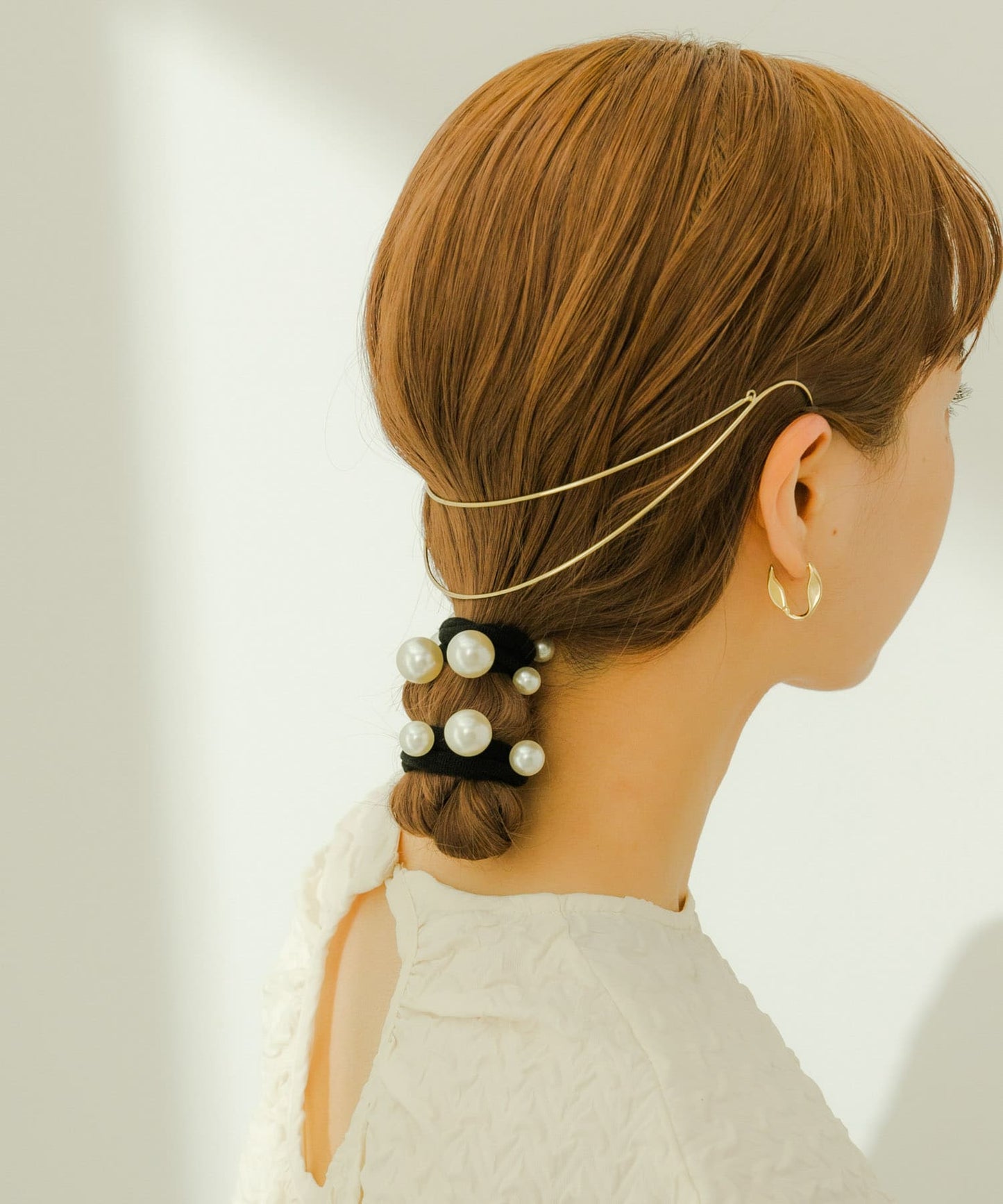 102553905