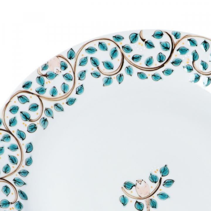 153505641