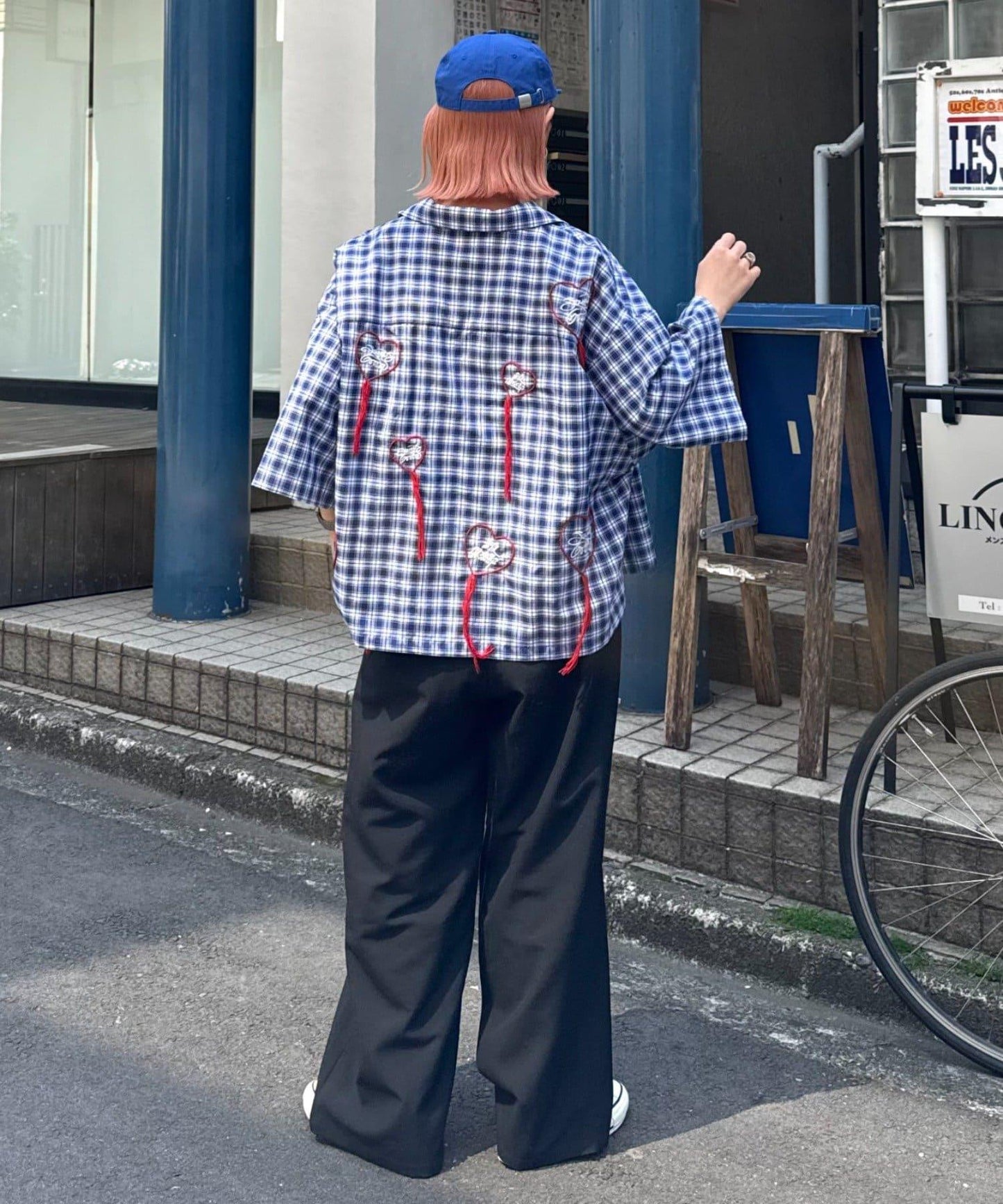 162379117