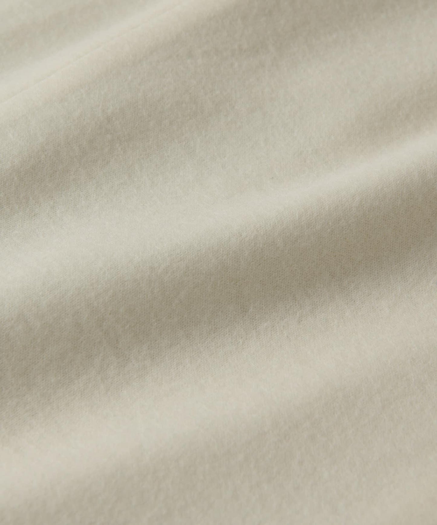 165881618