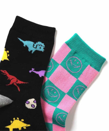 156268593