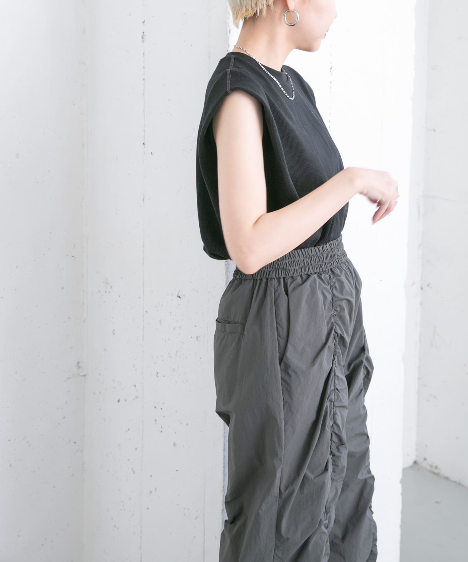98563871